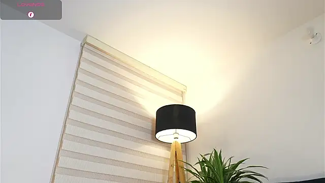 Snapshot of DeusbelliS chatting on October 16, 2025, 5:27 am DeusbelliS online show from October 16, 2025, 5:27 am