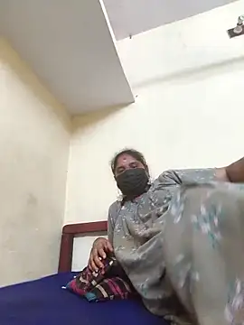 Villageanuty online show from September 19, 2025, 1:15 pm