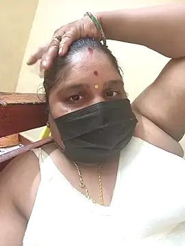 Villageanuty online show from October 23, 2025, 9:19 am