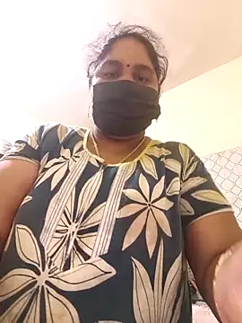 Villageanuty online show from November 13, 2025, 4:49 am