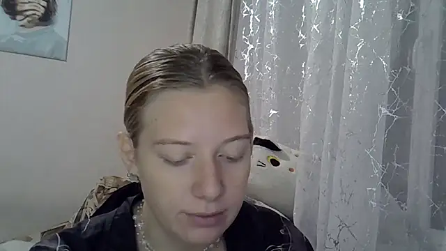 Snapshot of Lily_Ember chatting on October 4, 2025, 7:26 pm Lily Ember online show from October 4, 2025, 7:26 pm