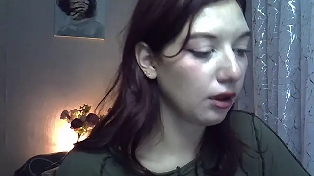 Snapshot of Lily_Ember chatting on October 7, 2025, 7:15 pm Lily Ember online show from October 7, 2025, 7:15 pm