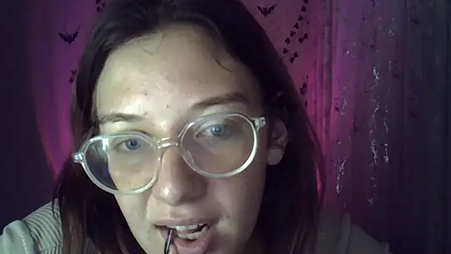 Snapshot of Lily_Ember chatting on October 23, 2025, 10:41 pm Lily Ember online show from October 23, 2025, 10:41 pm