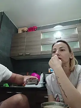 Snapshot of Aly-john1985 chatting on October 7, 2025, 5:41 am Aly-john1985 online show from October 7, 2025, 5:41 am