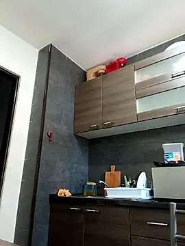 Snapshot of Aly-john1985 chatting on October 1, 2025, 11:03 am Aly-john1985 online show from October 1, 2025, 11:03 am