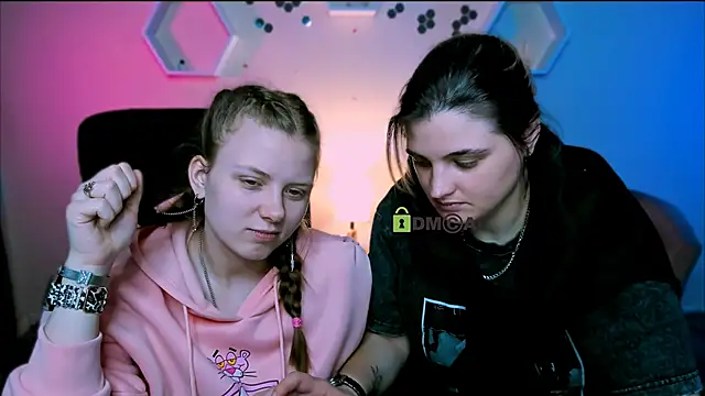 inga gree online show from November 22, 2025, 8:51 pm