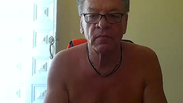 Unique X perience online show from March 16, 2026, 3:37 pm