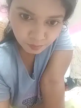 Farihasultanaxh online show from October 28, 2025, 6:07 pm