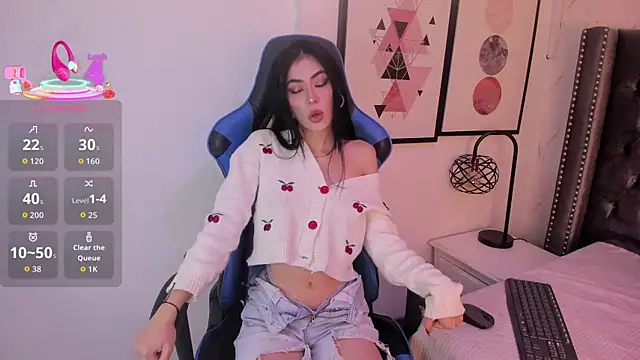 Snapshot of Anya_Belth chatting on October 9, 2025, 7:36 pm Anya Belth online show from October 9, 2025, 7:36 pm