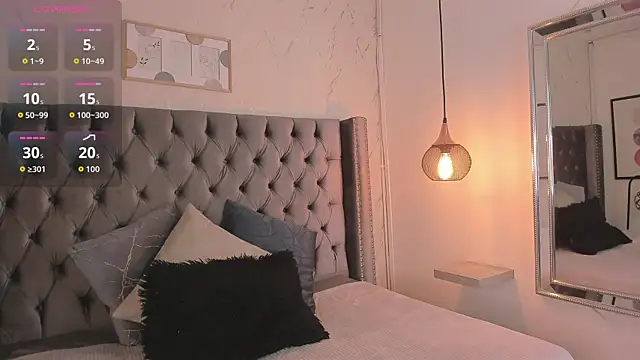 Snapshot of Anya_Belth chatting on October 24, 2025, 7:57 pm Anya Belth online show from October 24, 2025, 7:57 pm