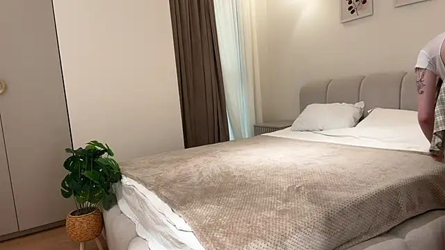 Snapshot of Kelly_Berry__ chatting on October 7, 2025, 7:20 am Kelly Berry   online show from October 7, 2025, 7:20 am