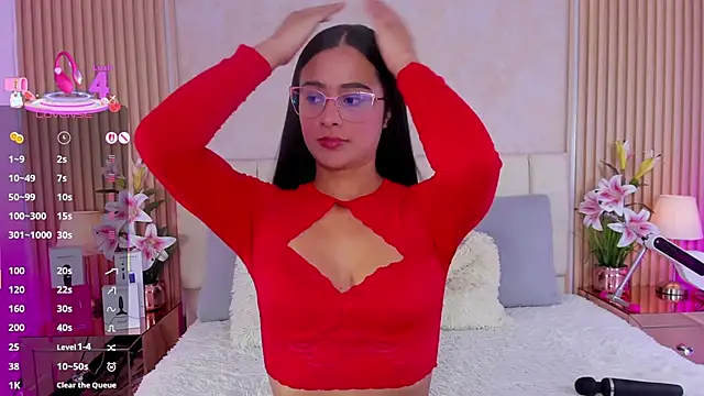 Snapshot of ZOEBARLOWE chatting on October 10, 2025, 7:04 pm ZOEBARLOWE online show from October 10, 2025, 7:04 pm