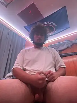 ThomasL4187 online show from October 15, 2025, 1:37 am