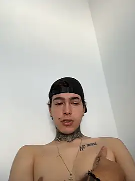 samm4044 online show from March 31, 2026, 5:48 pm