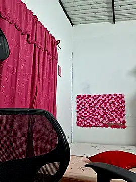 Snapshot of channell0 chatting on October 7, 2025, 5:52 am channell0 online show from October 7, 2025, 5:52 am