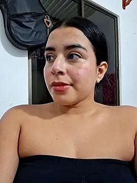 Snapshot of channell0 chatting on September 25, 2025, 5:46 am channell0 online show from September 25, 2025, 5:46 am