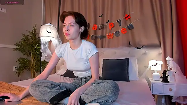 Skelerata online show from October 26, 2025, 1:06 am