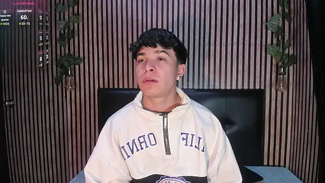 Felipe boy1 online show from September 10, 2025, 4:00 am