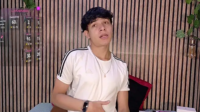 Felipe boy1 online show from October 21, 2025, 2:44 am