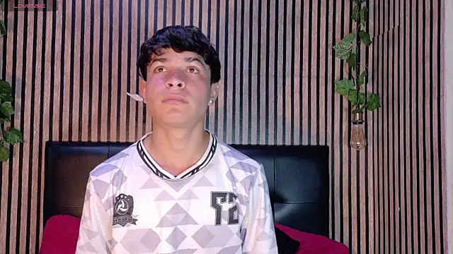 Felipe boy1 online show from September 23, 2025, 2:07 am