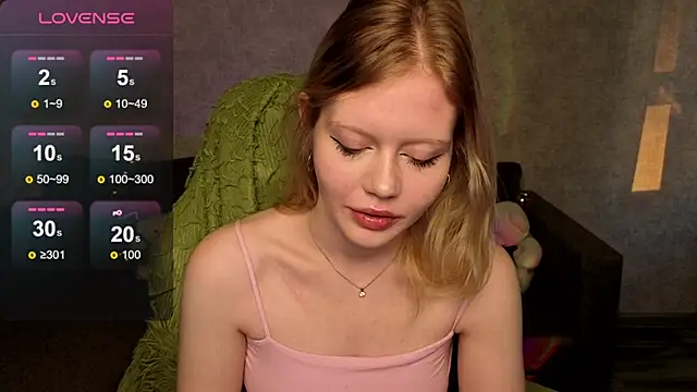 Wendy 228 online show from October 12, 2025, 1:18 am