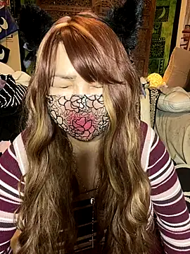 Snapshot of xoxLILxMELOxox chatting on October 31, 2025, 5:09 pm xoxLILxMELOxox online show from October 31, 2025, 5:09 pm