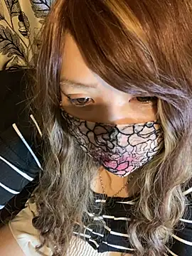 Snapshot of xoxLILxMELOxox chatting on October 29, 2025, 4:50 pm xoxLILxMELOxox online show from October 29, 2025, 4:50 pm