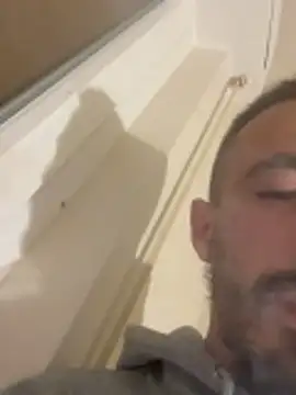 mario231197 online show from February 5, 2026, 10:05 pm