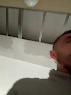 mario231197 online show from February 1, 2026, 2:15 pm