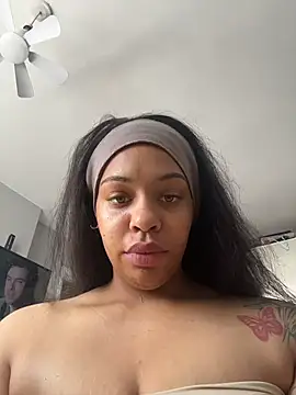 Regina69slut online show from May 9, 2026, 8:28 am