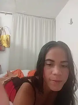 patricia-blosson online show from October 13, 2025, 2:24 am