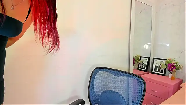 Maddy Mills online show from January 17, 2026, 4:21 pm