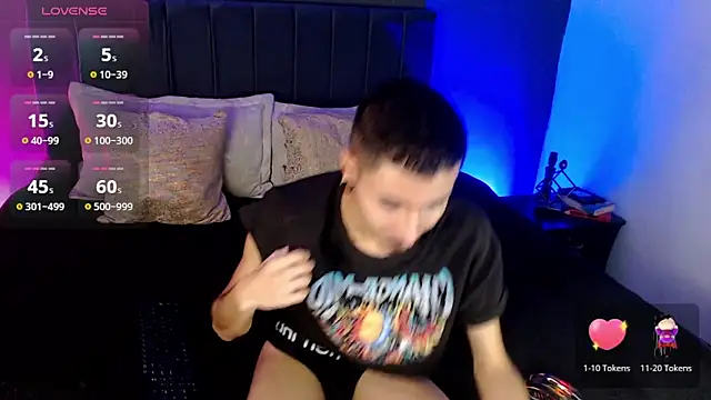 Snapshot of Toyboy_richard chatting on July 19, 2026, 10:01 am Toyboy richard online show from July 19, 2026, 10:01 am