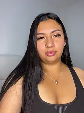 Issa Santana online show from March 20, 2026, 8:32 pm