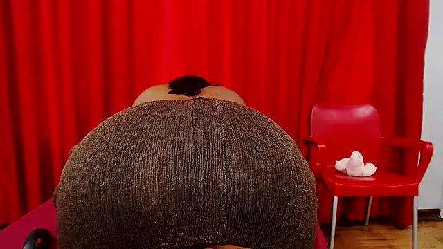 SexyBustyBoobs online show from October 30, 2025, 4:44 am