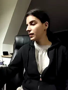 Snapshot of SweetMelodyZ chatting on October 26, 2025, 5:08 am SweetMelodyZ online show from October 26, 2025, 5:08 am