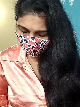 Snapshot of Hotty_Sonali chatting on October 6, 2025, 3:24 pm Hotty Sonali online show from October 6, 2025, 3:24 pm