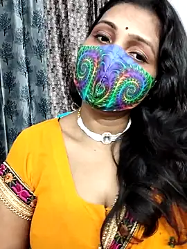 Hotty Sonali online show from March 29, 2026, 1:07 am