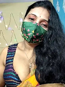 Snapshot of Hotty_Sonali chatting on October 8, 2025, 12:34 am Hotty Sonali online show from October 8, 2025, 12:34 am