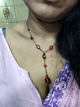 Snapshot of Hotty_Sonali chatting on October 19, 2025, 12:02 am Hotty Sonali online show from October 19, 2025, 12:02 am