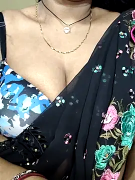 Snapshot of Hotty_Sonali chatting on September 19, 2025, 6:01 pm Hotty Sonali online show from September 19, 2025, 6:01 pm