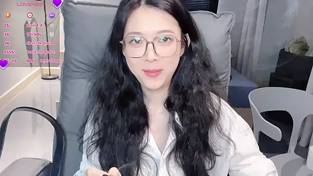 NiNi-baby520 online show from September 23, 2025, 7:26 am