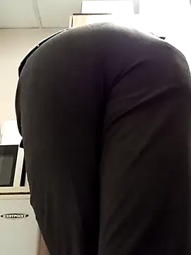 Snapshot of PROMYLOVE chatting on March 2, 2026, 9:49 am PROMYLOVE online show from March 2, 2026, 9:49 am