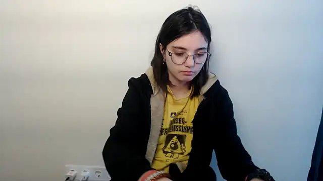 Sun Shine   online show from February 9, 2026, 1:09 pm