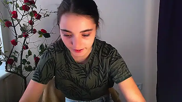 Sun Shine   online show from November 16, 2025, 11:26 am