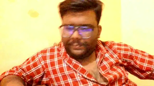 Snapshot of brownbear6 chatting on October 27, 2025, 6:42 pm brownbear6 online show from October 27, 2025, 6:42 pm