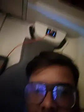 Snapshot of brownbear6 chatting on September 28, 2025, 4:47 pm brownbear6 online show from September 28, 2025, 4:47 pm