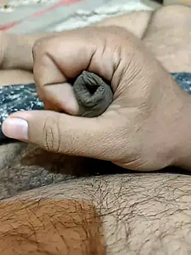 brownbear6 online show from November 28, 2025, 2:50 pm