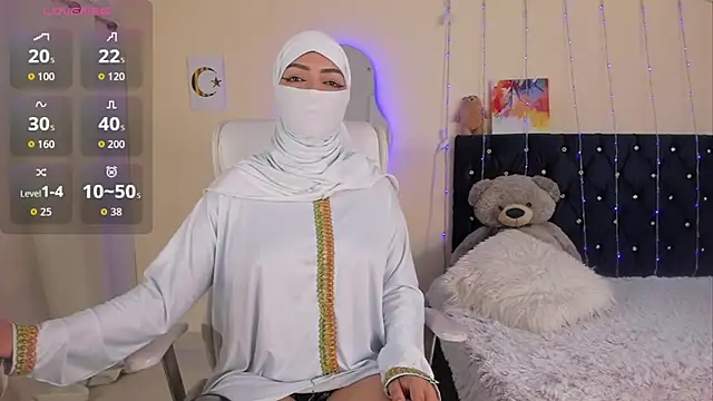 Snapshot of Dana-Alabi chatting on October 1, 2025, 12:31 pm Dana-Alabi online show from October 1, 2025, 12:31 pm