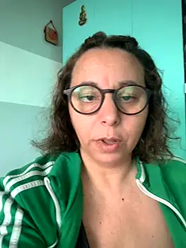 LupeLok online show from November 7, 2025, 4:33 pm